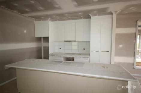 8/8a Torquay Rd, Sturt, SA 5047