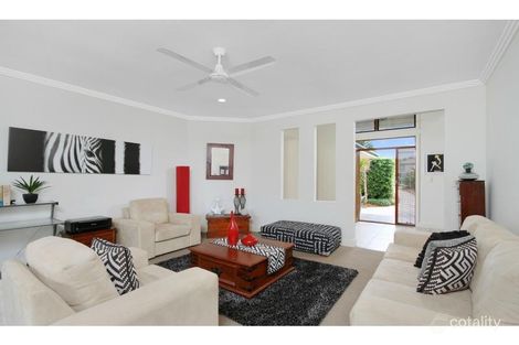 Property photo of 10 Yippenvale Circuit Crosslands NSW 2446
