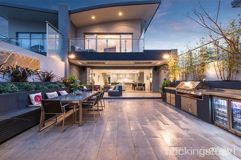 15 Mcdonald St, Mordialloc, VIC 3195