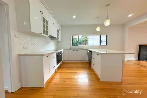 Property photo of 251 Bernhardt Street East Albury NSW 2640