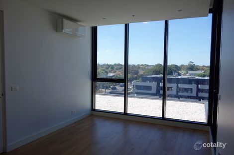 Property photo of 404/427 Hampton Street Hampton VIC 3188