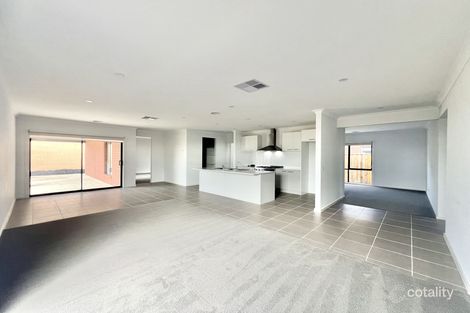 Property photo of 1 Gascoyne Circuit Lara VIC 3212