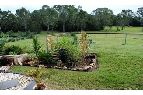 Property photo of 8 Langara Drive Southside QLD 4570