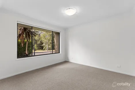 Property photo of 27 Stonebridge Drive Cessnock NSW 2325