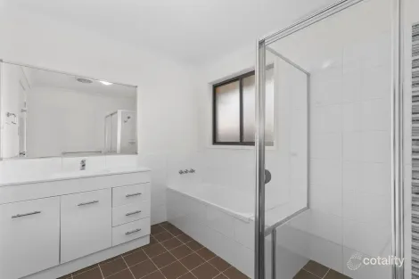 Property photo of 27 Stonebridge Drive Cessnock NSW 2325