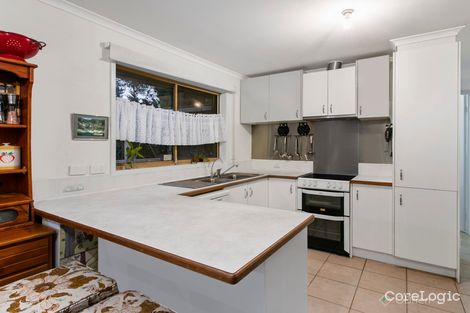 Property photo of 17 Insignia Crescent Berwick VIC 3806