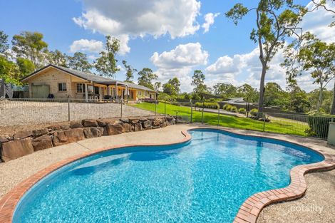 Property photo of 16 Woodvale Drive Tallai QLD 4213