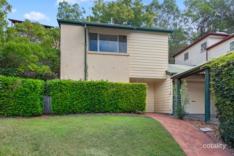 Property photo of 2/82 Russell Terrace Indooroopilly QLD 4068