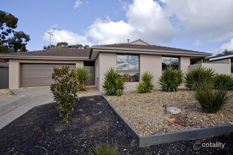 27 Nabilla Cres, Strathdale, VIC 3550