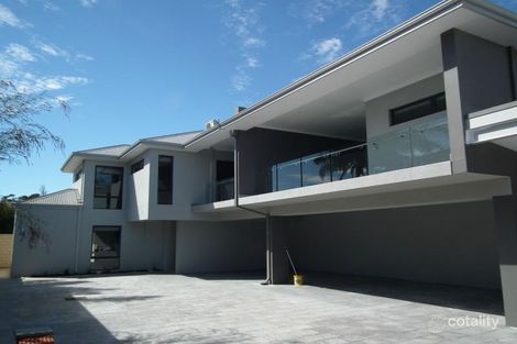 Property photo of 4/16 Watson Place Maylands WA 6051