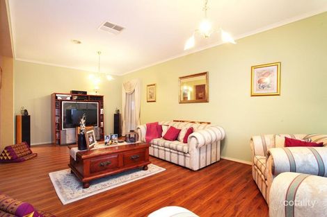 Property photo of 24 Windsor Gardens Caroline Springs VIC 3023
