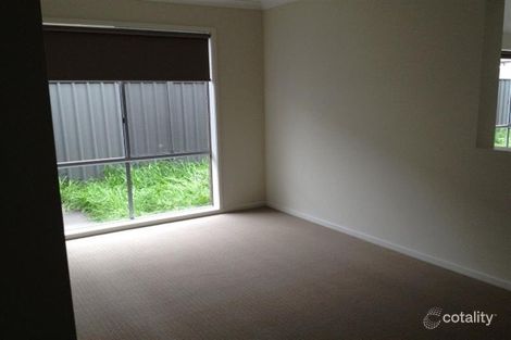 Property photo of 6 Edmondshaw Drive Deer Park VIC 3023