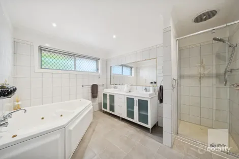 Property photo of 1 Attley Court Keilor Downs VIC 3038