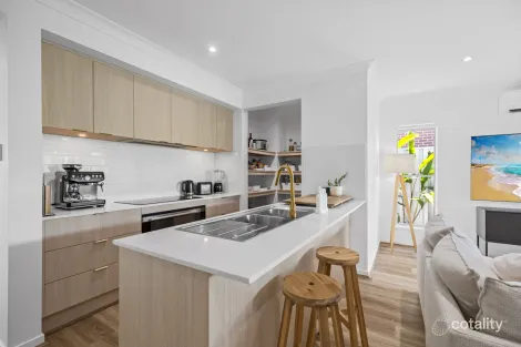 Property photo of 3 Burrum Crescent Nirimba QLD 4551