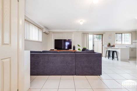 Property photo of 2/20 Pumphouse Crescent Rutherford NSW 2320