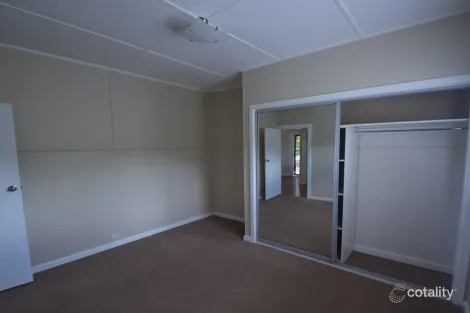 Property photo of 23 Karabah Avenue Young NSW 2594
