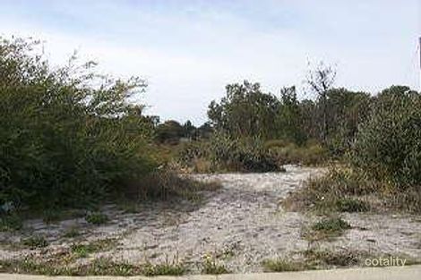 7 Livingstone Dr, Canning Vale, WA 6155