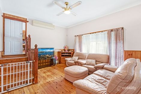 Property photo of 38 Dunrossil Avenue Watanobbi NSW 2259