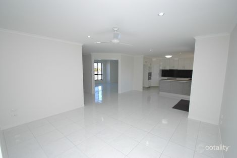Property photo of 8 Landsborough Street Bargara QLD 4670