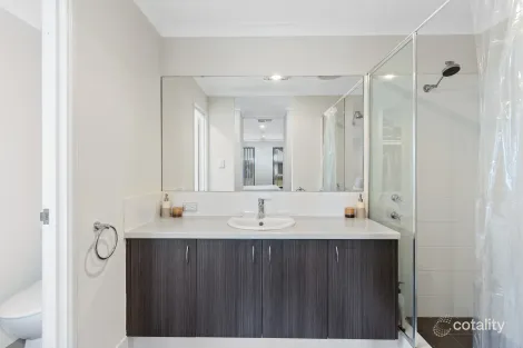 Property photo of 9 Malachite Road Byford WA 6122