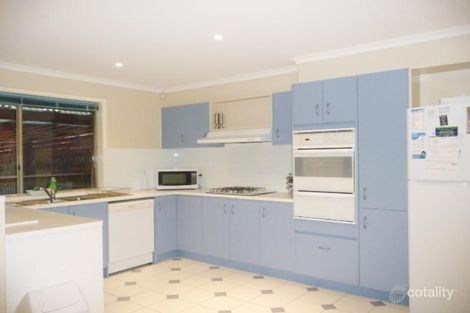 Property photo of 7 Fielders Walk Westmeadows VIC 3049