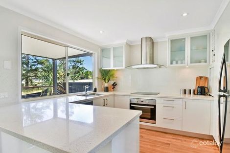 Property photo of 12 Carruthers Court Cooroy QLD 4563