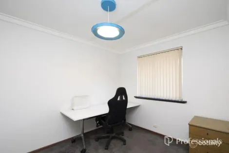 Property photo of 11 Calluna Way Forrestfield WA 6058