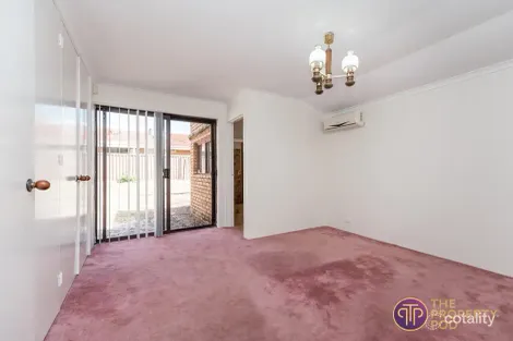 Property photo of 12 Mercer Road Riverton WA 6148