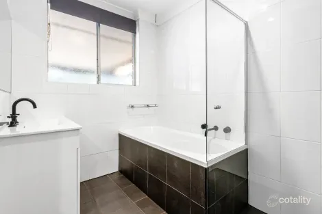 Property photo of 24 Krieg Road Evanston Park SA 5116
