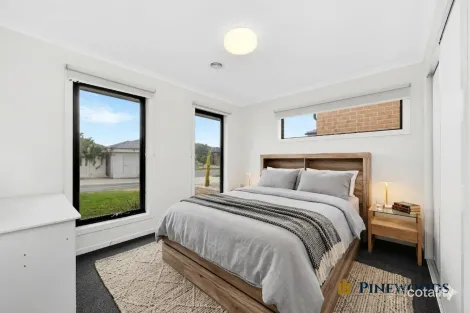 Property photo of 15 Charles Street Wallan VIC 3756