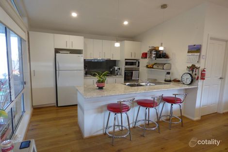 171/40 Watt St, Lara, VIC 3212