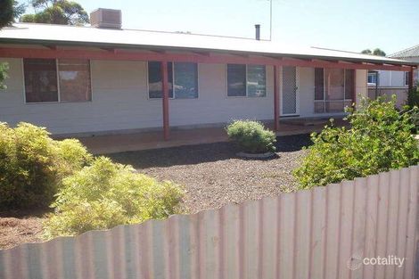 131 Davis St, Victory Heights, WA 6432