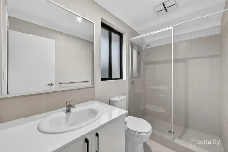 Property photo of 19/11 Piara Drive Piara Waters WA 6112