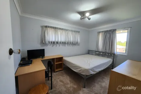 Property photo of 11 Gordonia Street Macgregor QLD 4109