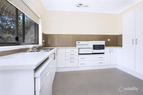 Property photo of 17 Caldarra Avenue Engadine NSW 2233
