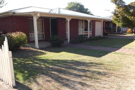 84 Simpson St, Tumut, NSW 2720