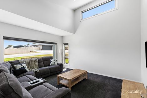 Property photo of 9 Bengalee Crescent Mount Gambier SA 5290