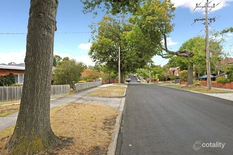 3 Garden Rd, Camberwell, VIC 3124