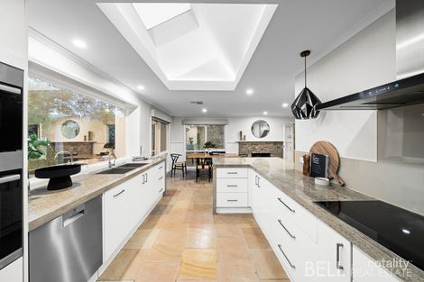 Property photo of 18 Mountain Drive Mooroolbark VIC 3138