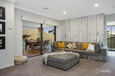 Property photo of 8 Amity Place Sunbury VIC 3429