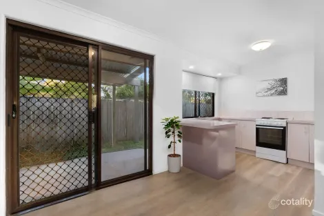 Property photo of 2/5 Dowling Court Caboolture QLD 4510