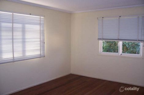 Property photo of 48 Scarborough Road Redcliffe QLD 4020