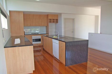 Property photo of 1/26 Loatta Road Lindisfarne TAS 7015