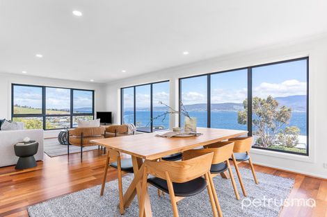 Property photo of 1/672 Oceana Drive Tranmere TAS 7018