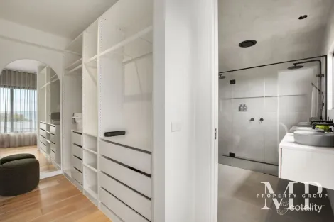 Property photo of 2 Bowen Street McCrae VIC 3938