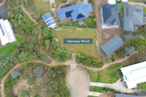 Property photo of 22 Wisteria Place Paynesville VIC 3880
