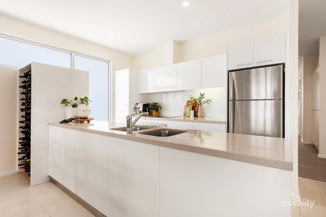 Property photo of 32/7 Patawalonga Frontage Glenelg North SA 5045