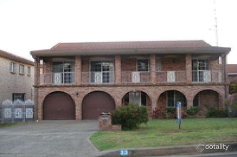 Property photo of 33 Coolawin Crescent Shellharbour NSW 2529