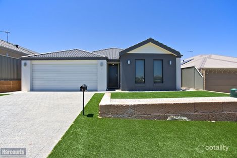 4 Luna Link, Wandi, WA 6167