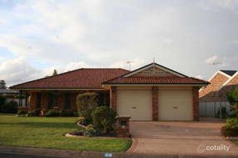 19 Oceanside Dr, Caves Beach, NSW 2281